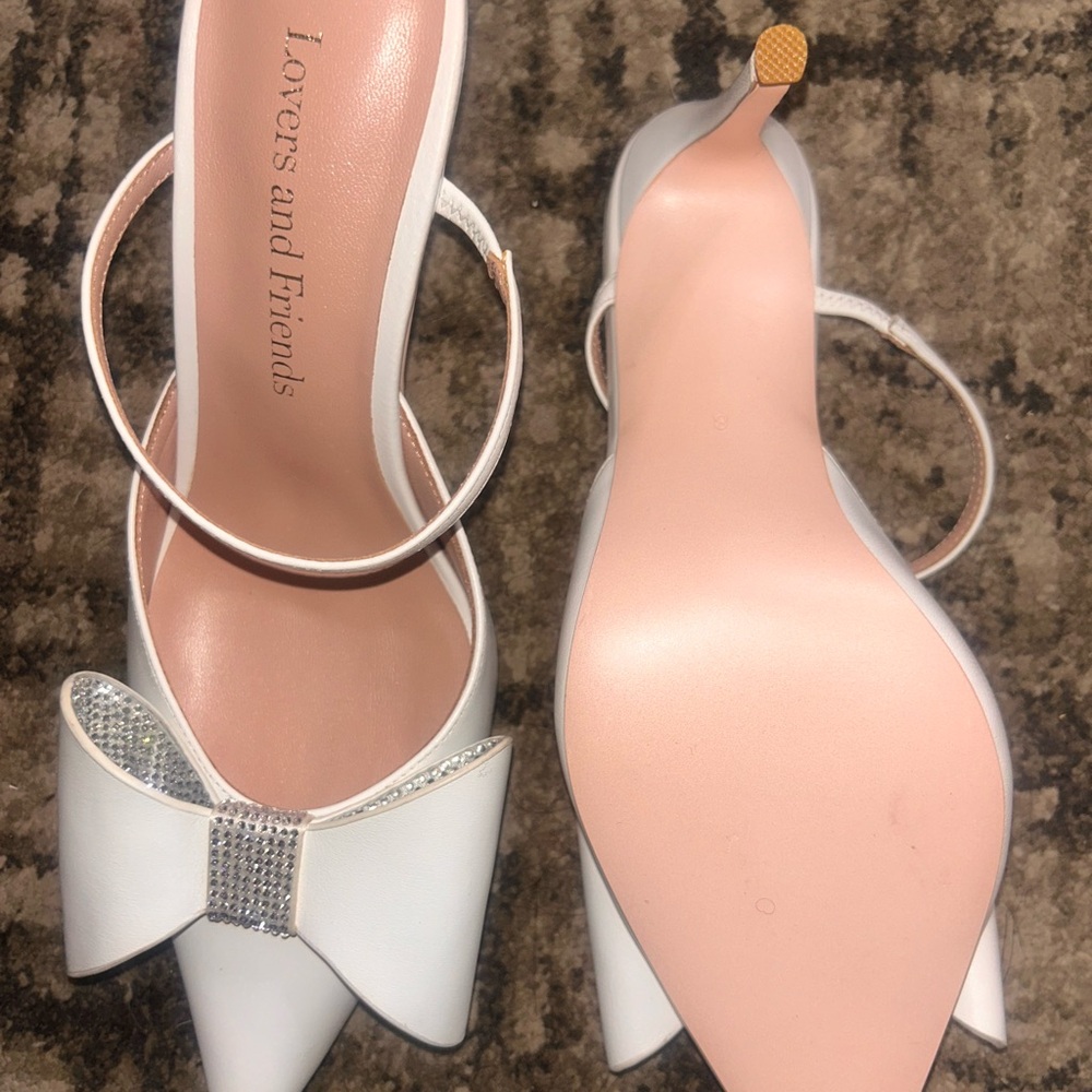 Lovers + Friends White Bow Heels - Picture 2 of 5